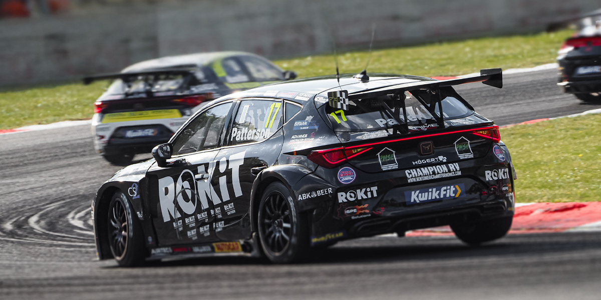 Wir unterstützen ein Rennteam bei der prestigeträchtigen BTCC-Meisterschaft in Großbritannien
